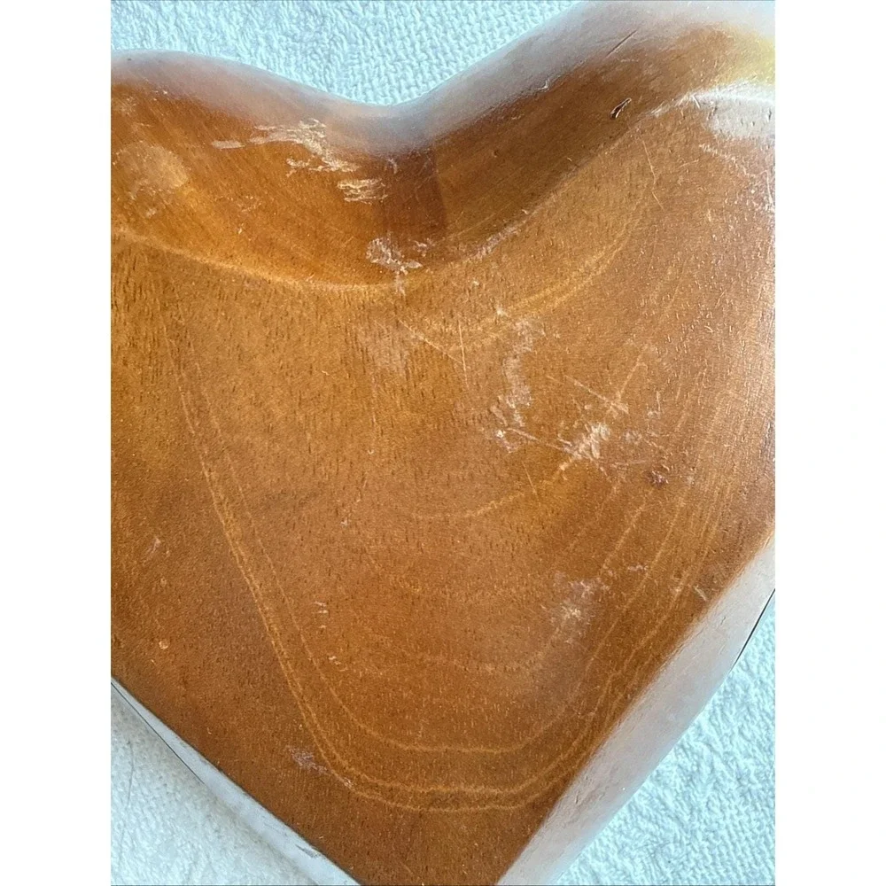 Vintage Wooden Carved Lacquered Trinket Dish Heart Shaped Floral Decorative 7''
